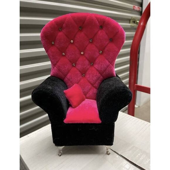 Barbie Furniture JEWELRY BOX - Tall Jeweled Back Arm Chair